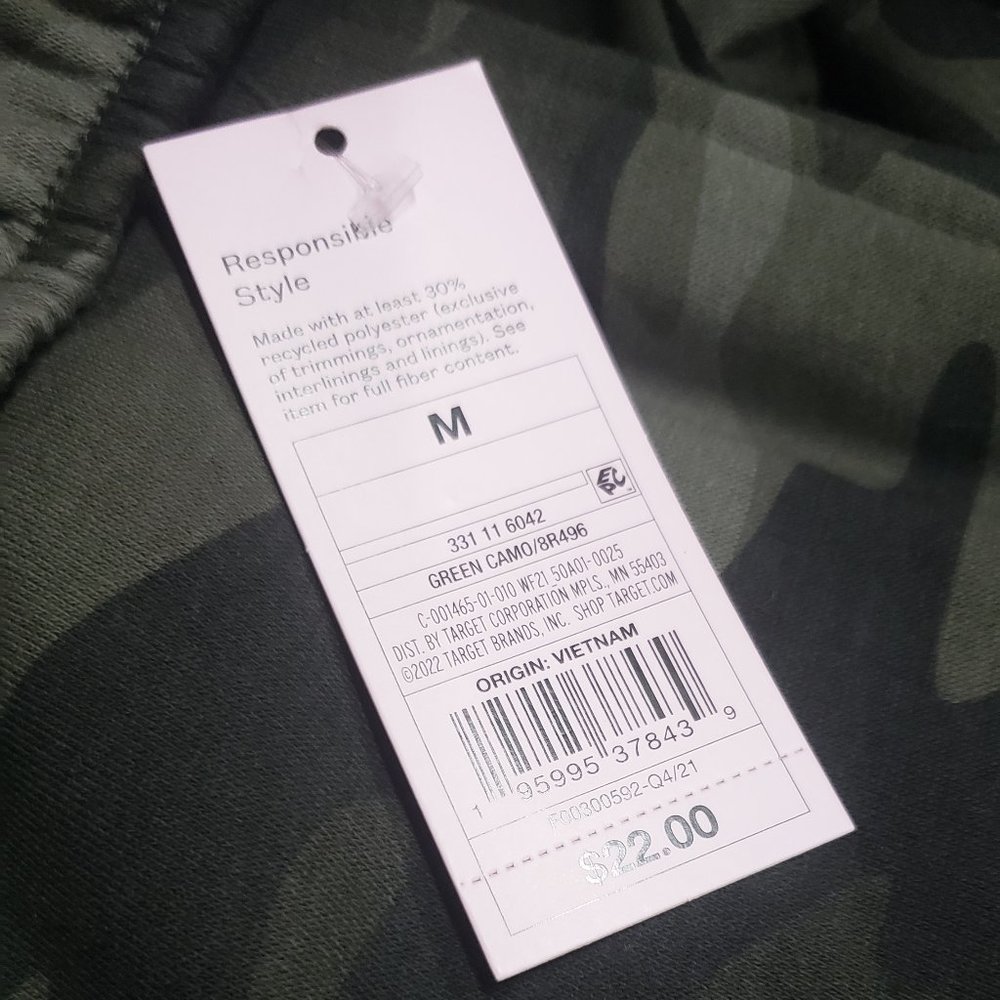 Wild Fable - Women's High-Rise Fleece Sweatpants - Size Medium Color Green Camo - Picture 7 of 8